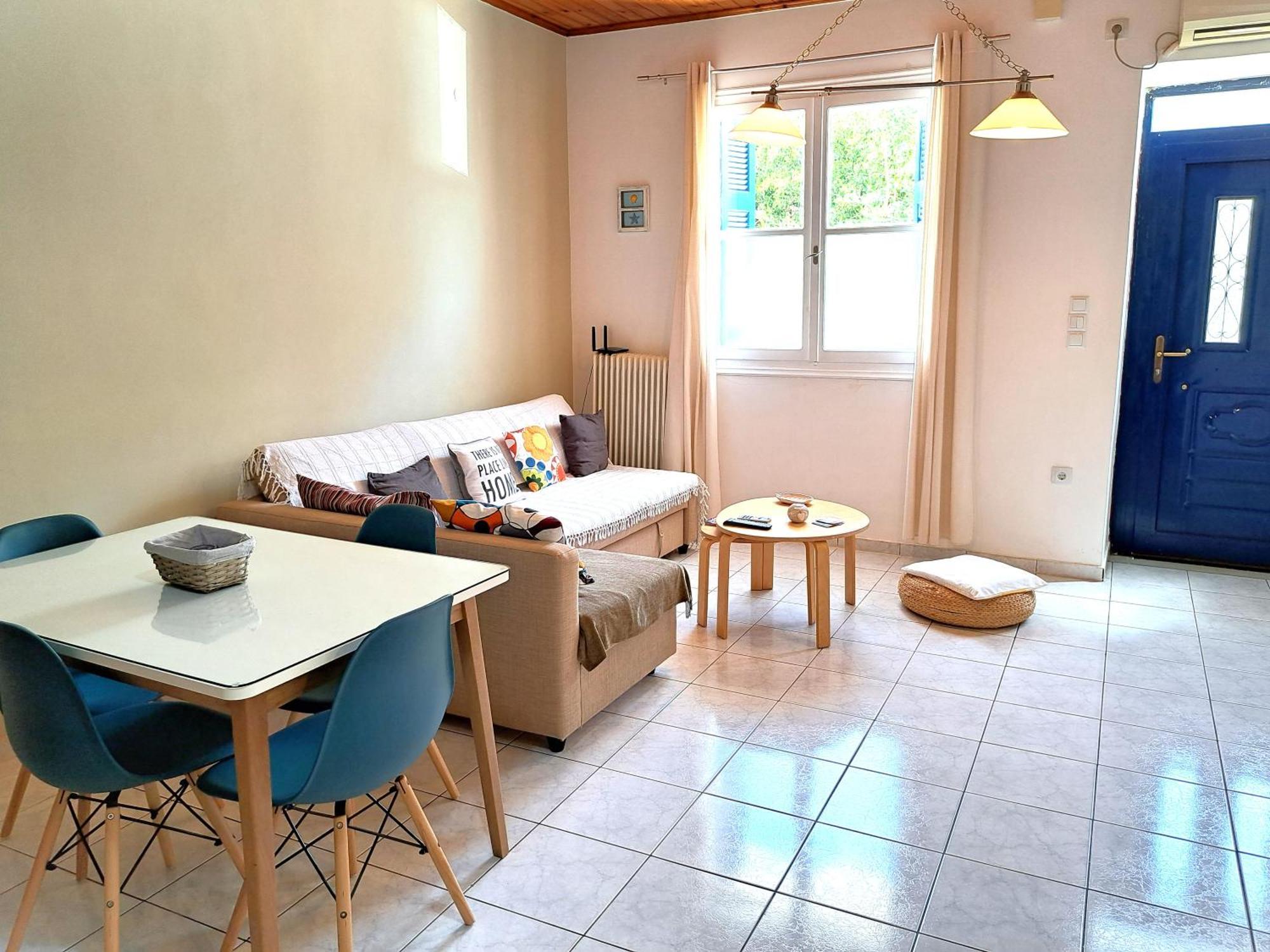 Family Stone Apartment คิปปาริสเซีย ภายนอก รูปภาพ
