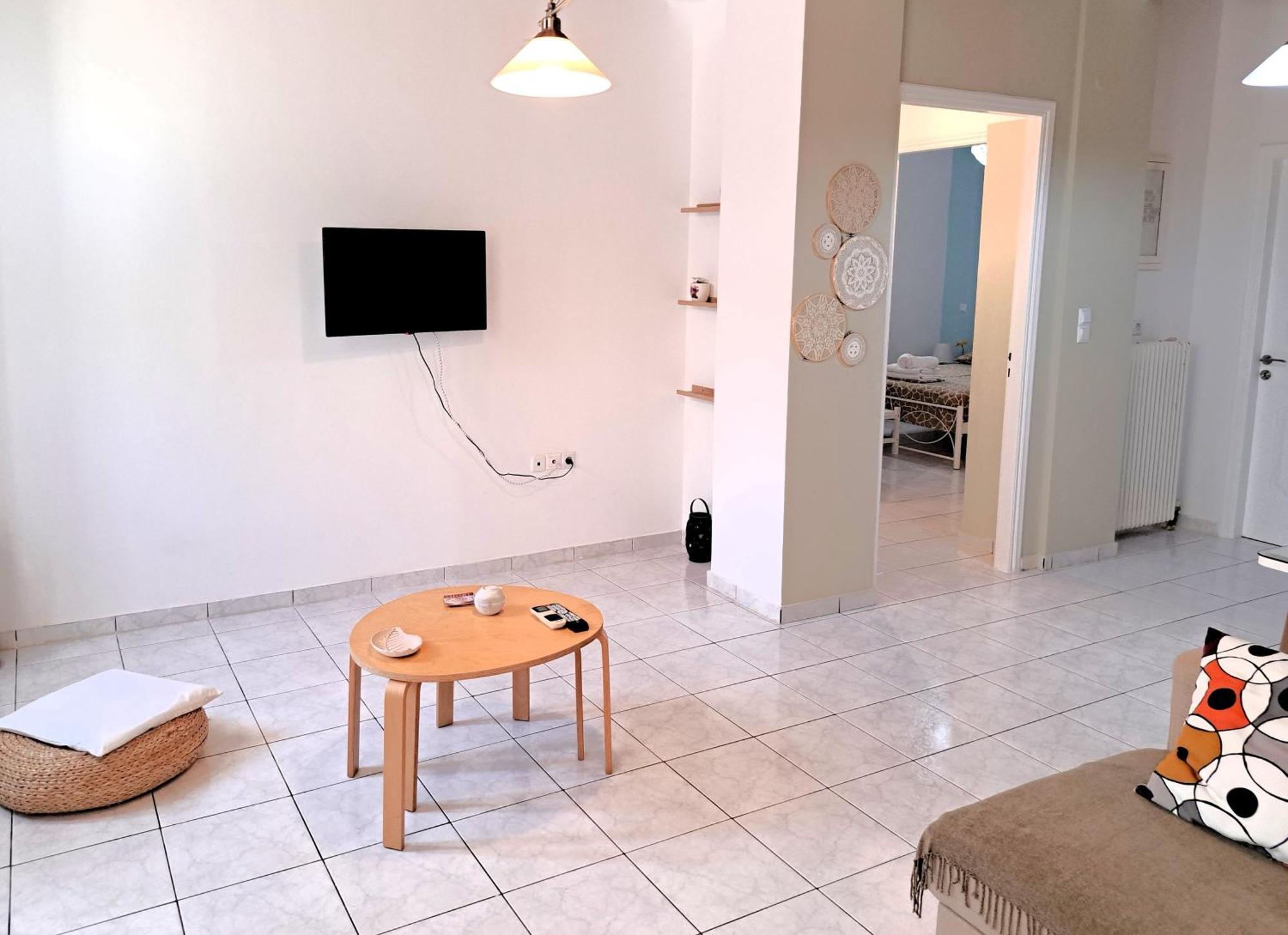 Family Stone Apartment คิปปาริสเซีย ภายนอก รูปภาพ