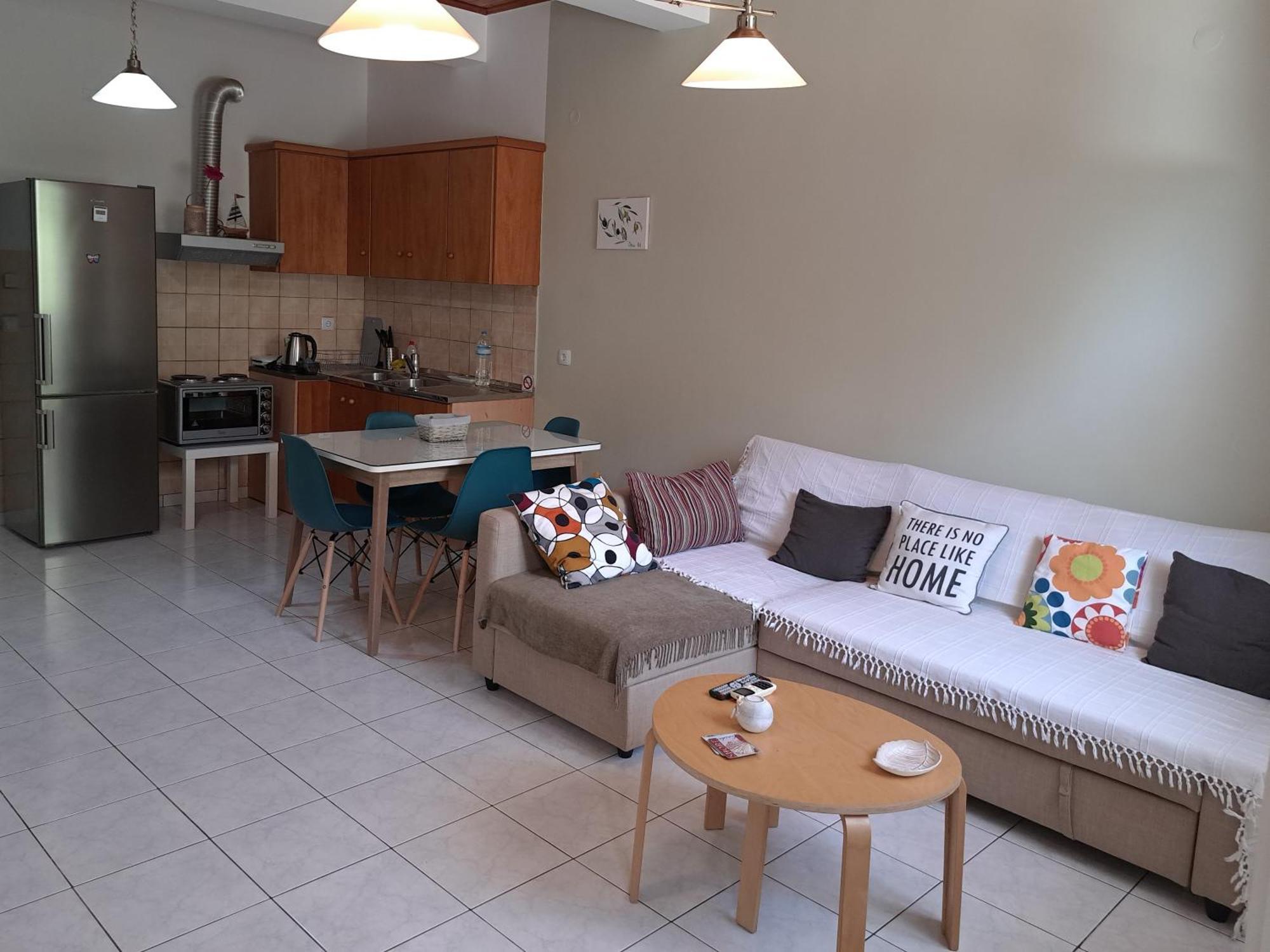 Family Stone Apartment คิปปาริสเซีย ภายนอก รูปภาพ
